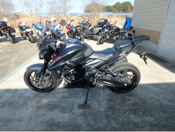     Suzuki GSX-S750 2017  11