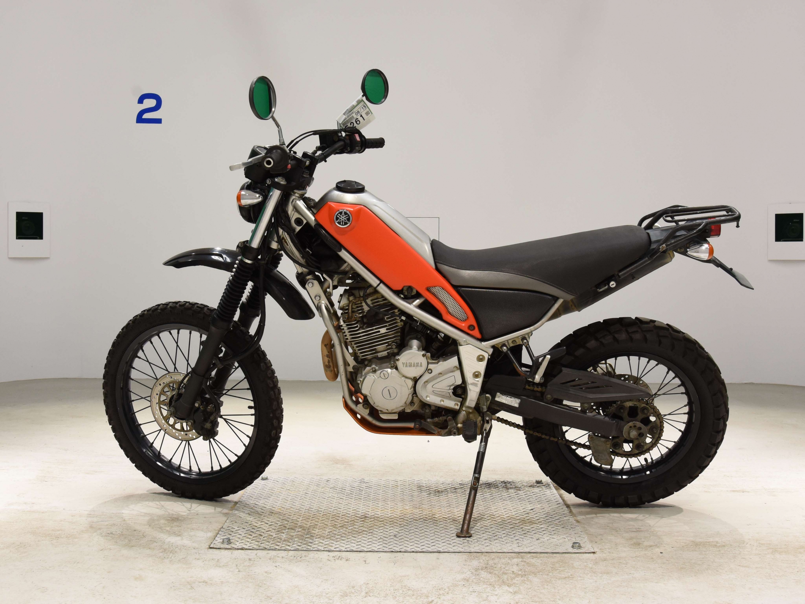Купить мотоцикл Yamaha XG250 Tricker 2004 фото 1