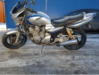     Yamaha XJR1300 2004  5