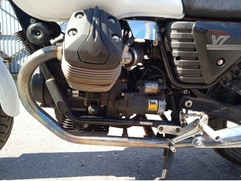 Заказать из Японии мотоцикл Moto Guzzi V7 Stone 2014 фото 10