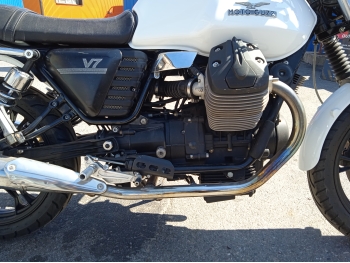 Заказать из Японии мотоцикл Moto Guzzi V7 Stone 2014 фото 13