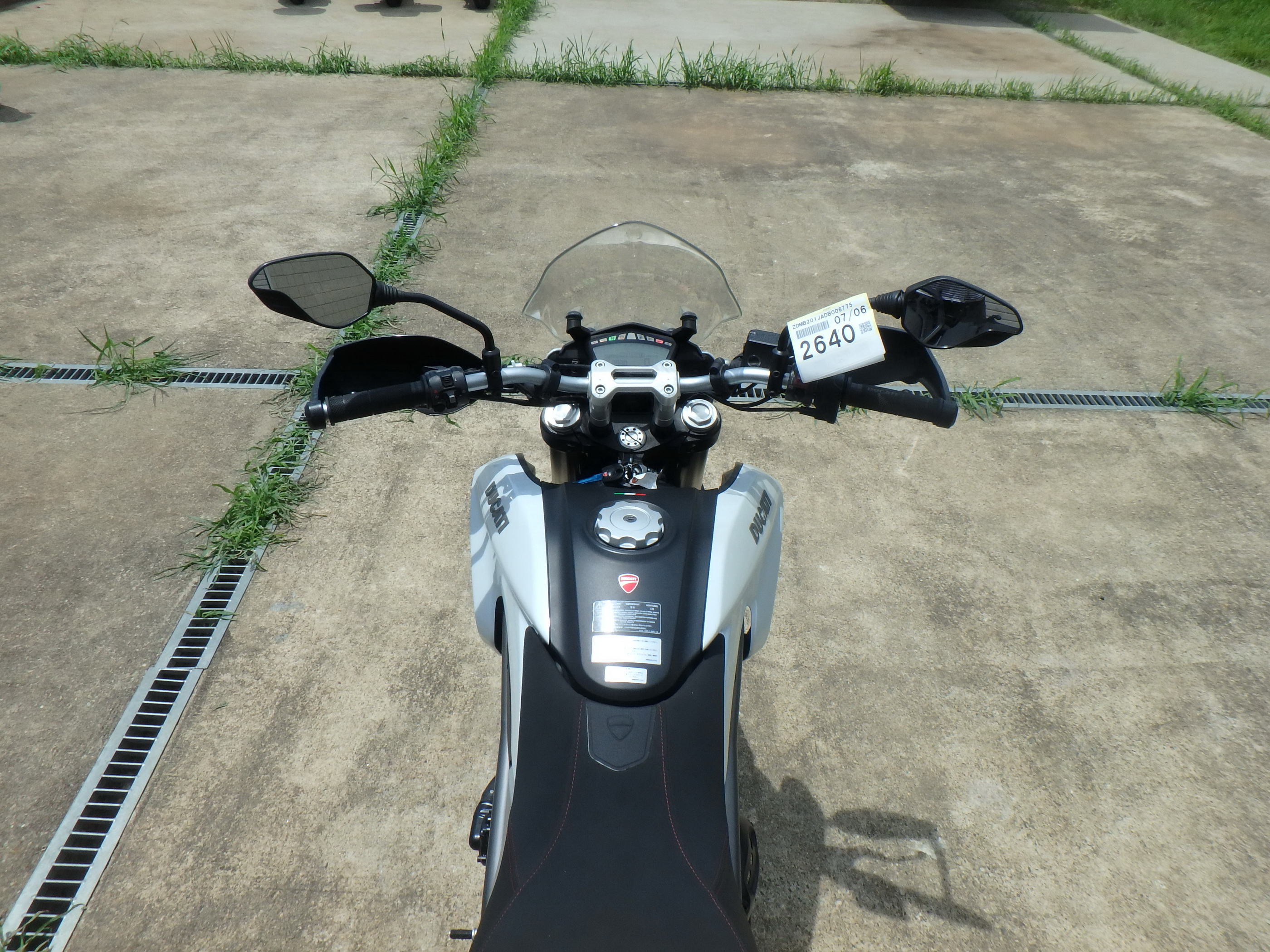 Купить мотоцикл Ducati Hyperstrada820 2013 фото 22