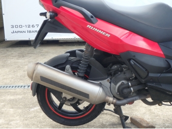     Gilera Runner ST200 2009  17