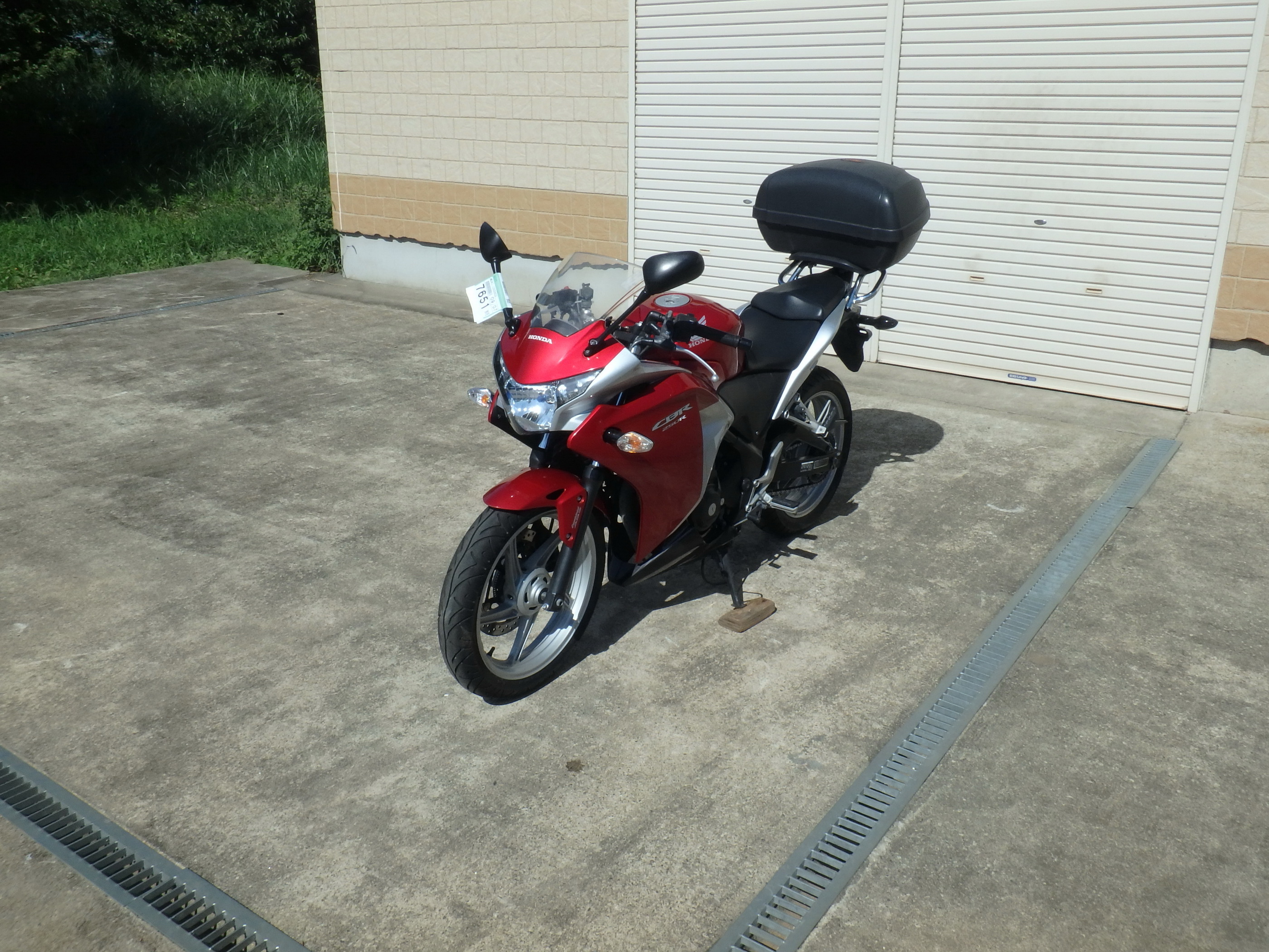Купить мотоцикл Honda CBR250R-3A 2011 фото 13