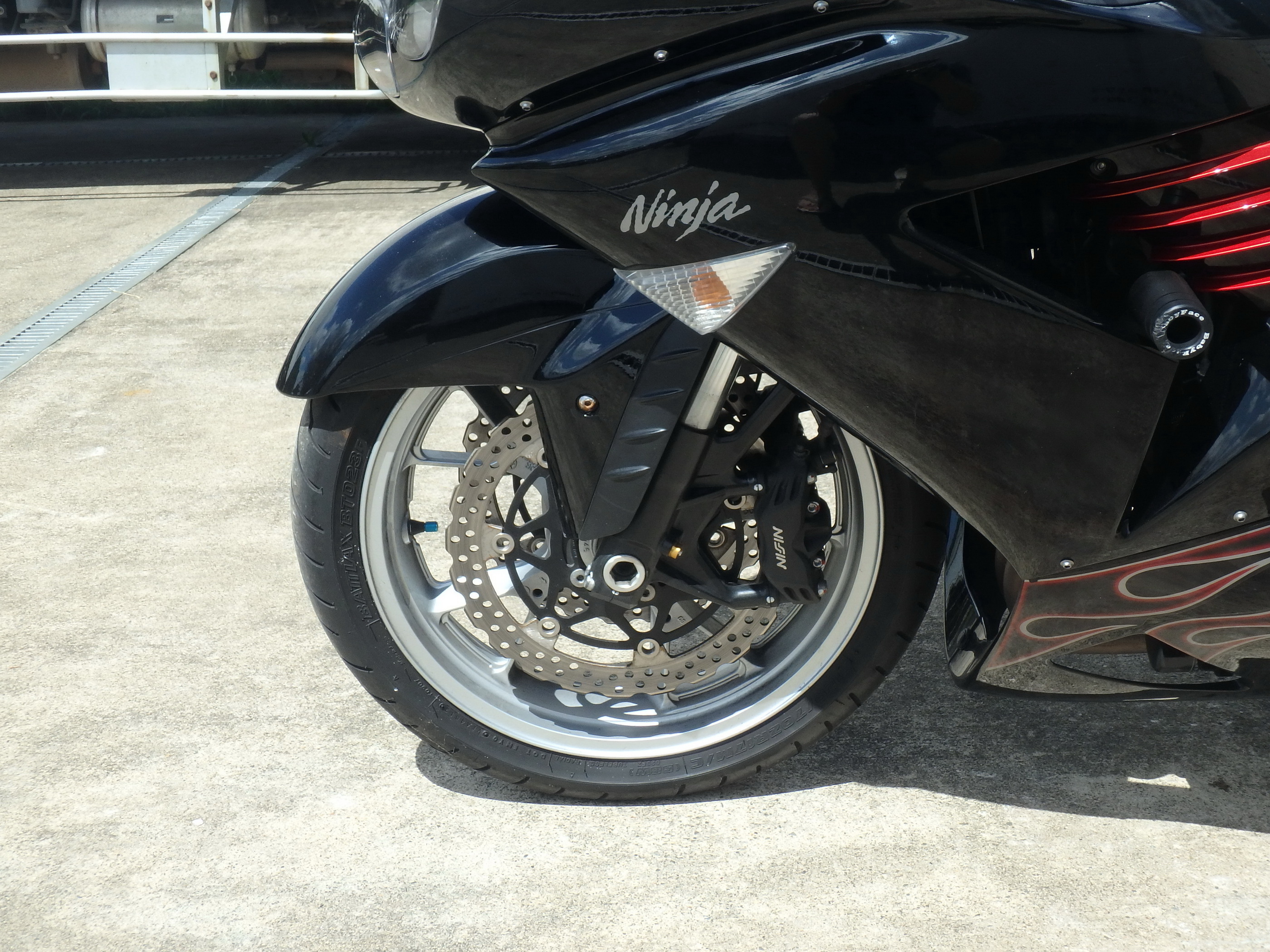 Купить мотоцикл Kawasaki ZZR-1400A Ninja ZX-14A 2013 фото 9