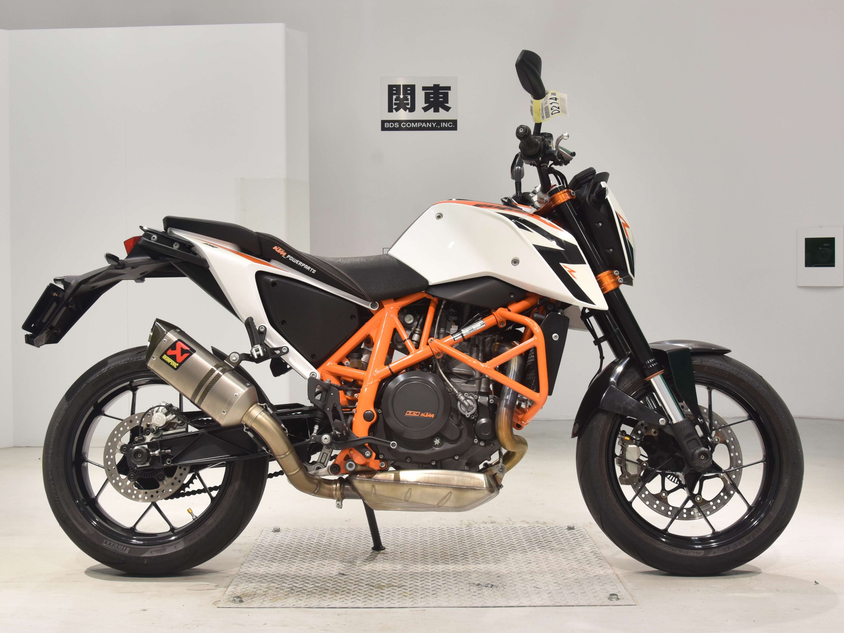 Купить мотоцикл KTM 690 Duke R 2014 фото 2