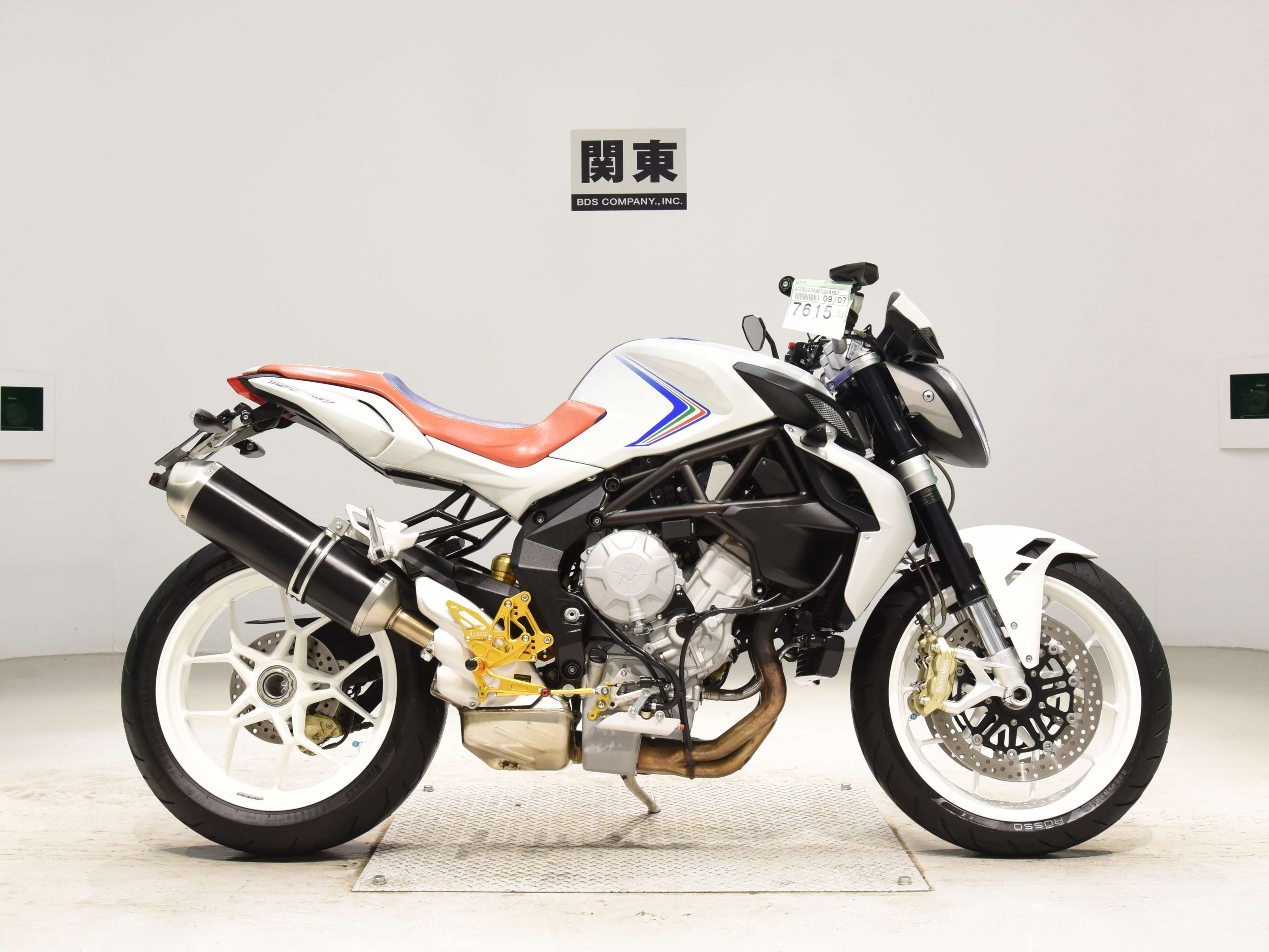 Купить мотоцикл MV Agusta Brutale 800 2014 фото 2