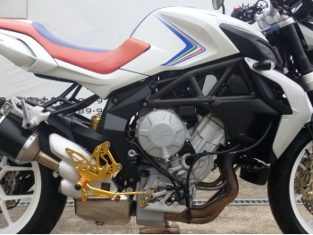     MV Agusta Brutale 800 2014  18