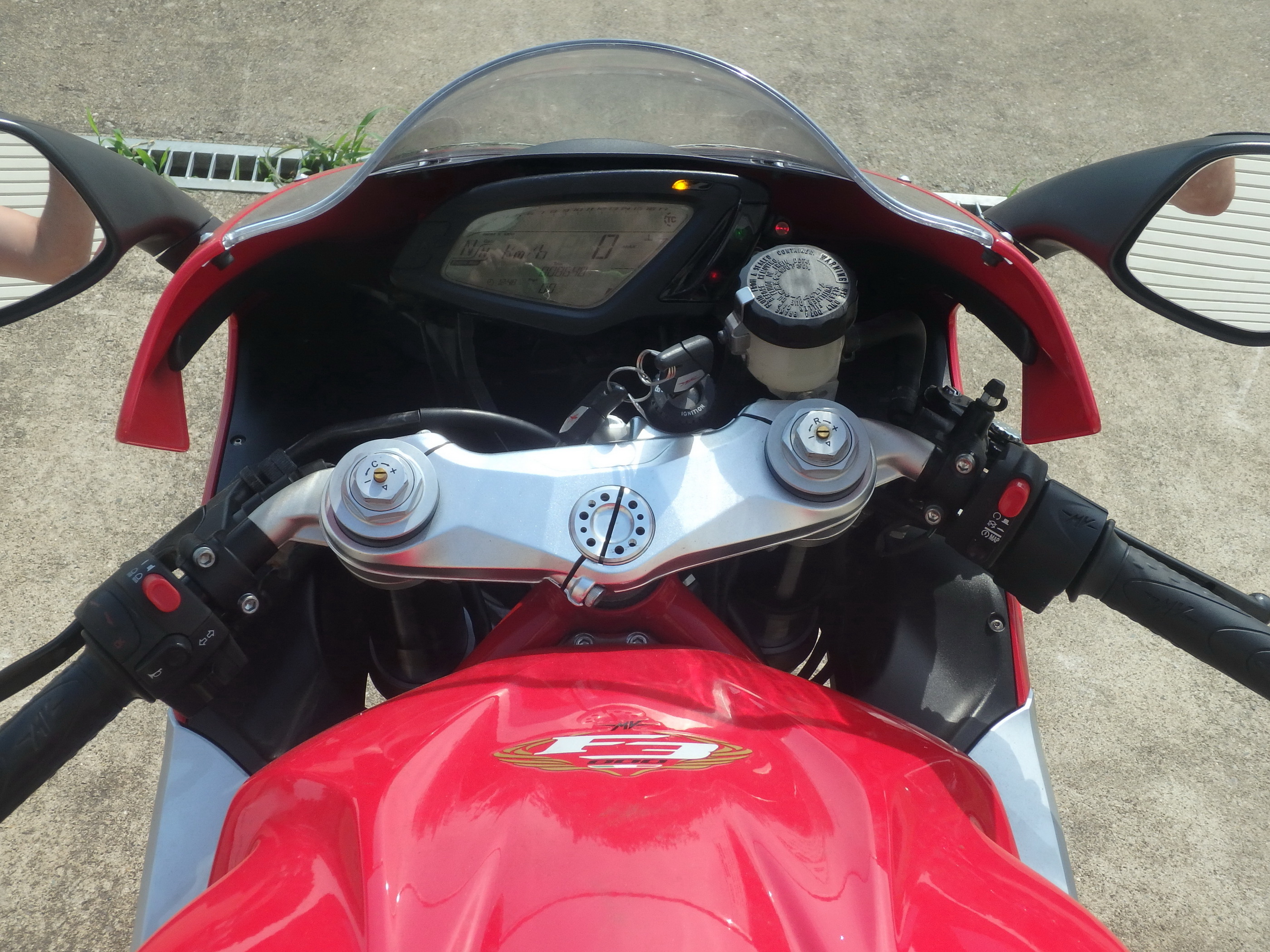 Купить мотоцикл MV Agusta F3 2013 фото 21