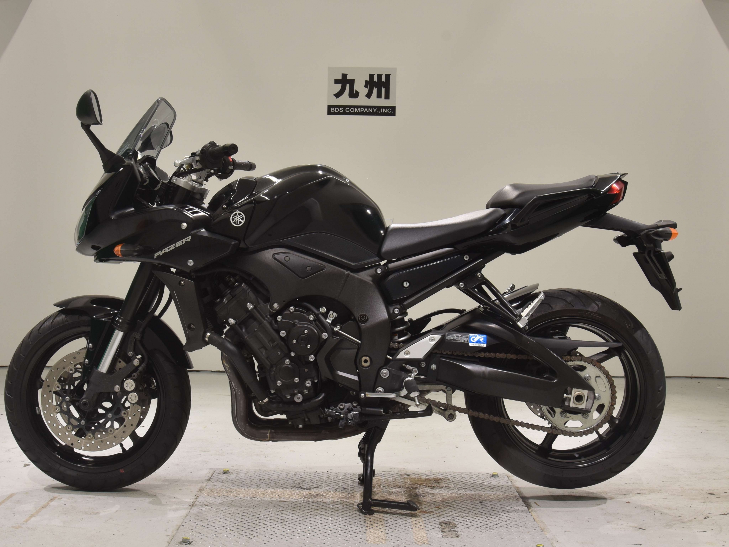 Купить мотоцикл Yamaha FZ-1 Fazer 2011 фото 1