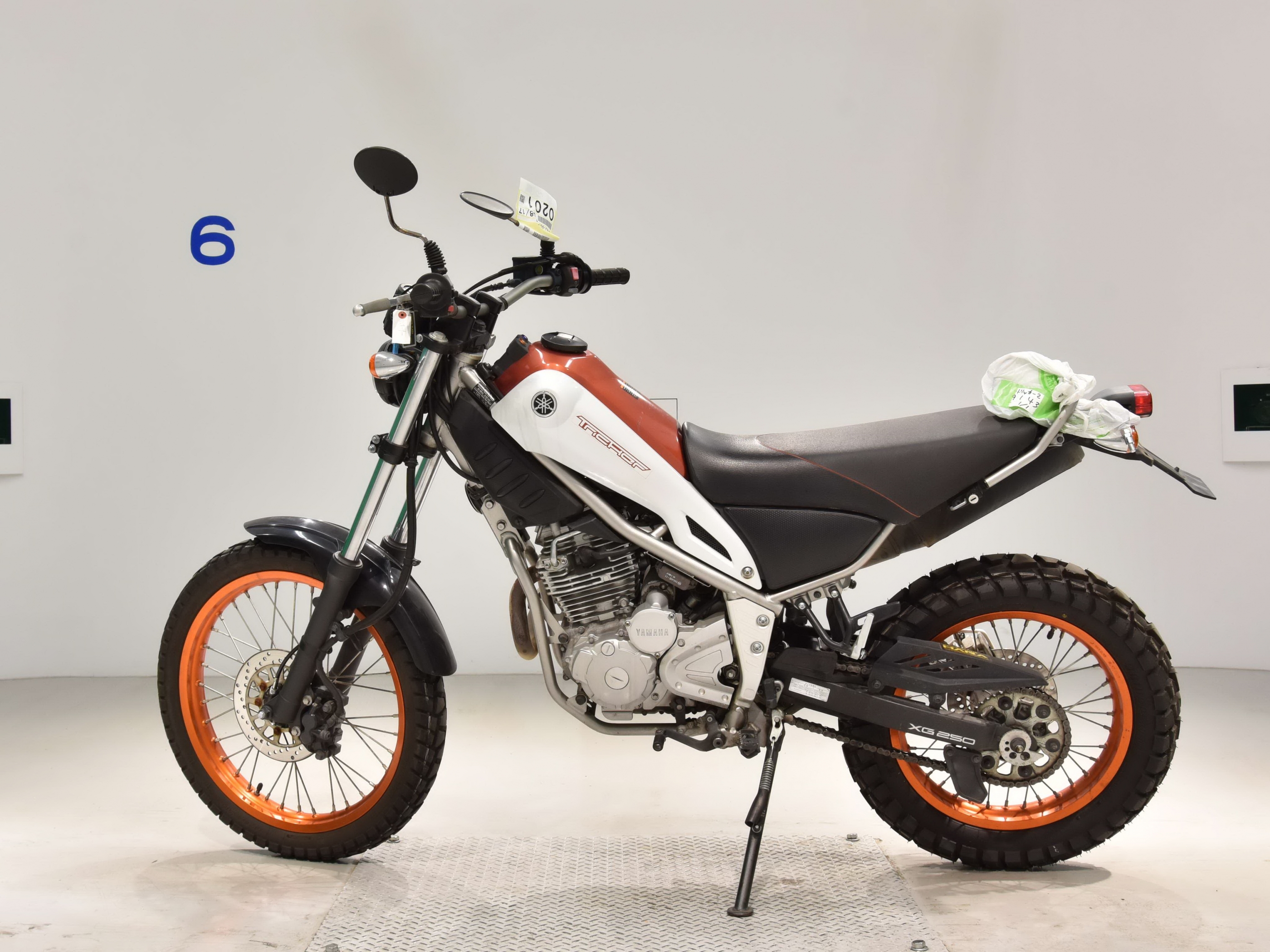 Купить мотоцикл Yamaha XG250 Tricker-2 2017 фото 1