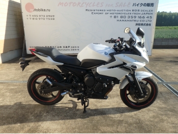     Yamaha XJ6 Diversion A FZ6R ABS 2013  8