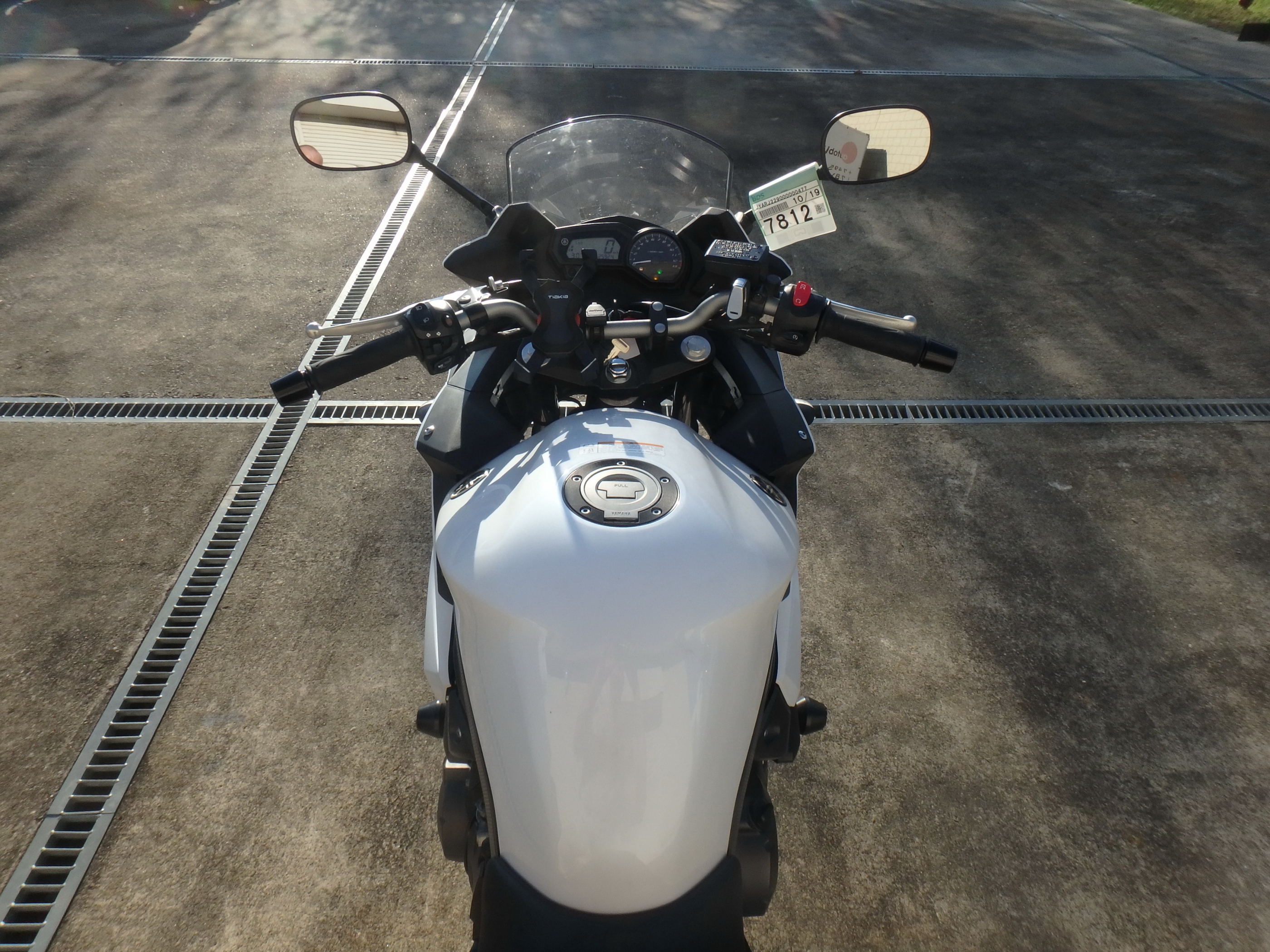 Купить мотоцикл Yamaha XJ6 Diversion A FZ6R ABS 2013 фото 22