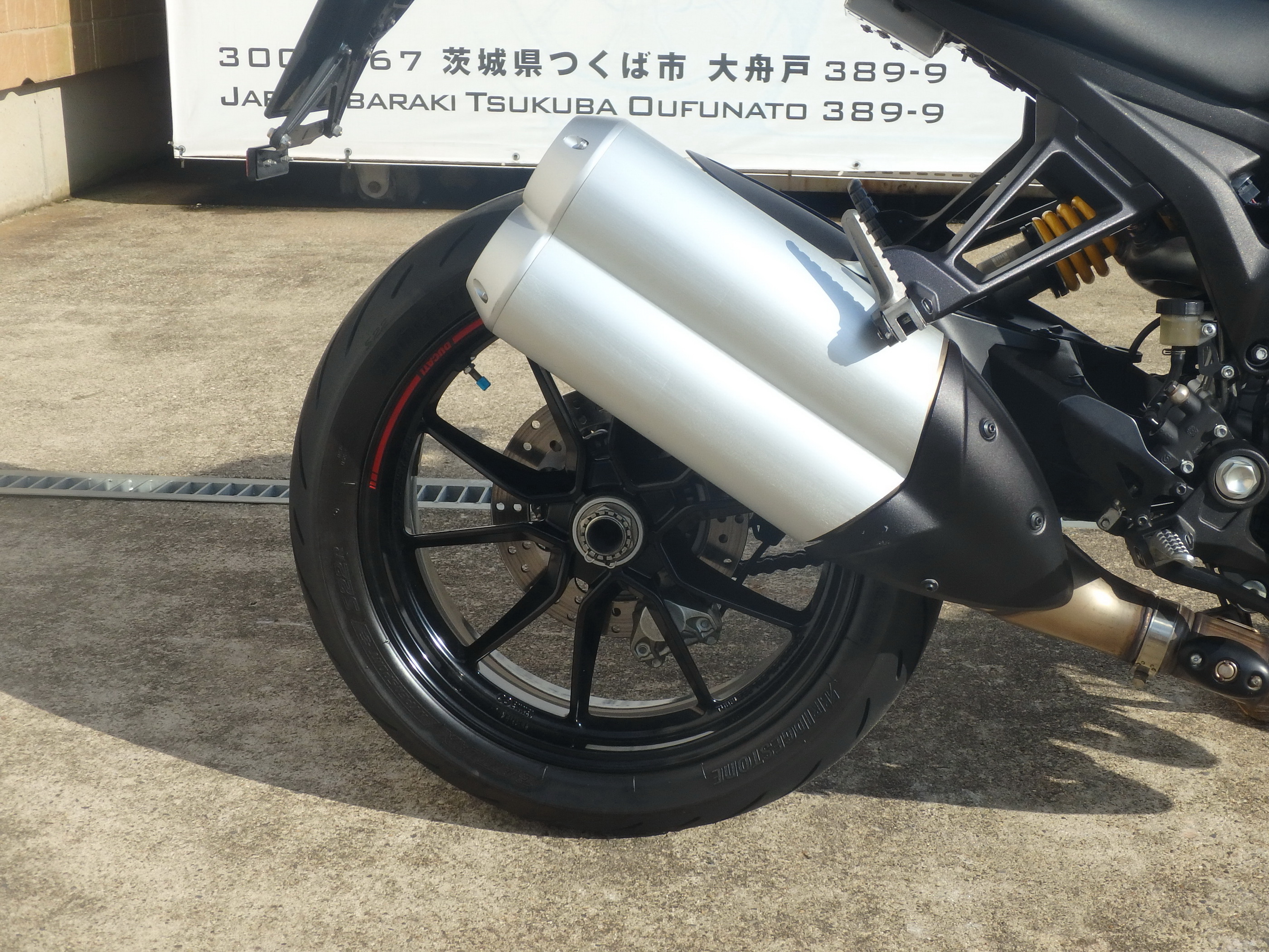 Купить мотоцикл Ducati Monster1100 EVO M1100 2012 фото 17