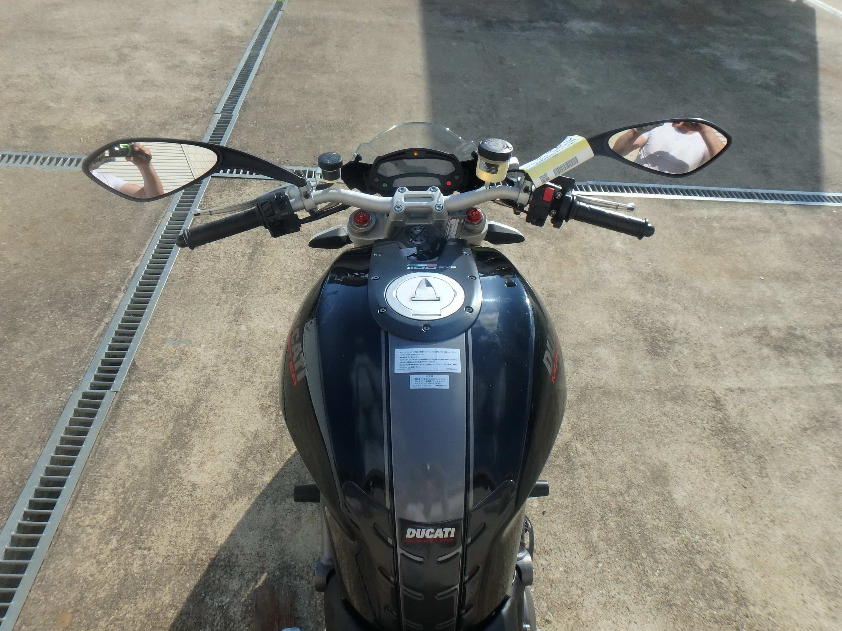 Купить мотоцикл Ducati Monster1100 EVO M1100 2012 фото 22