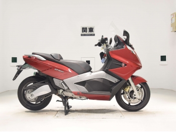     Gilera GP800 2008  2