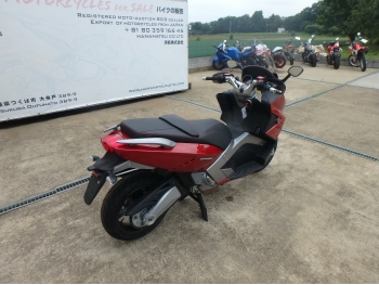 Заказать из Японии мотоцикл Gilera GP800 2008 фото 9