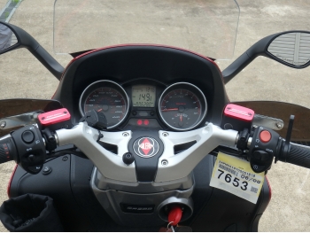     Gilera GP800 2008  21