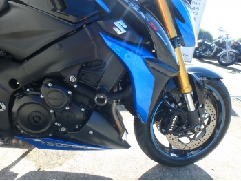     Suzuki GSX-S1000 2017  19