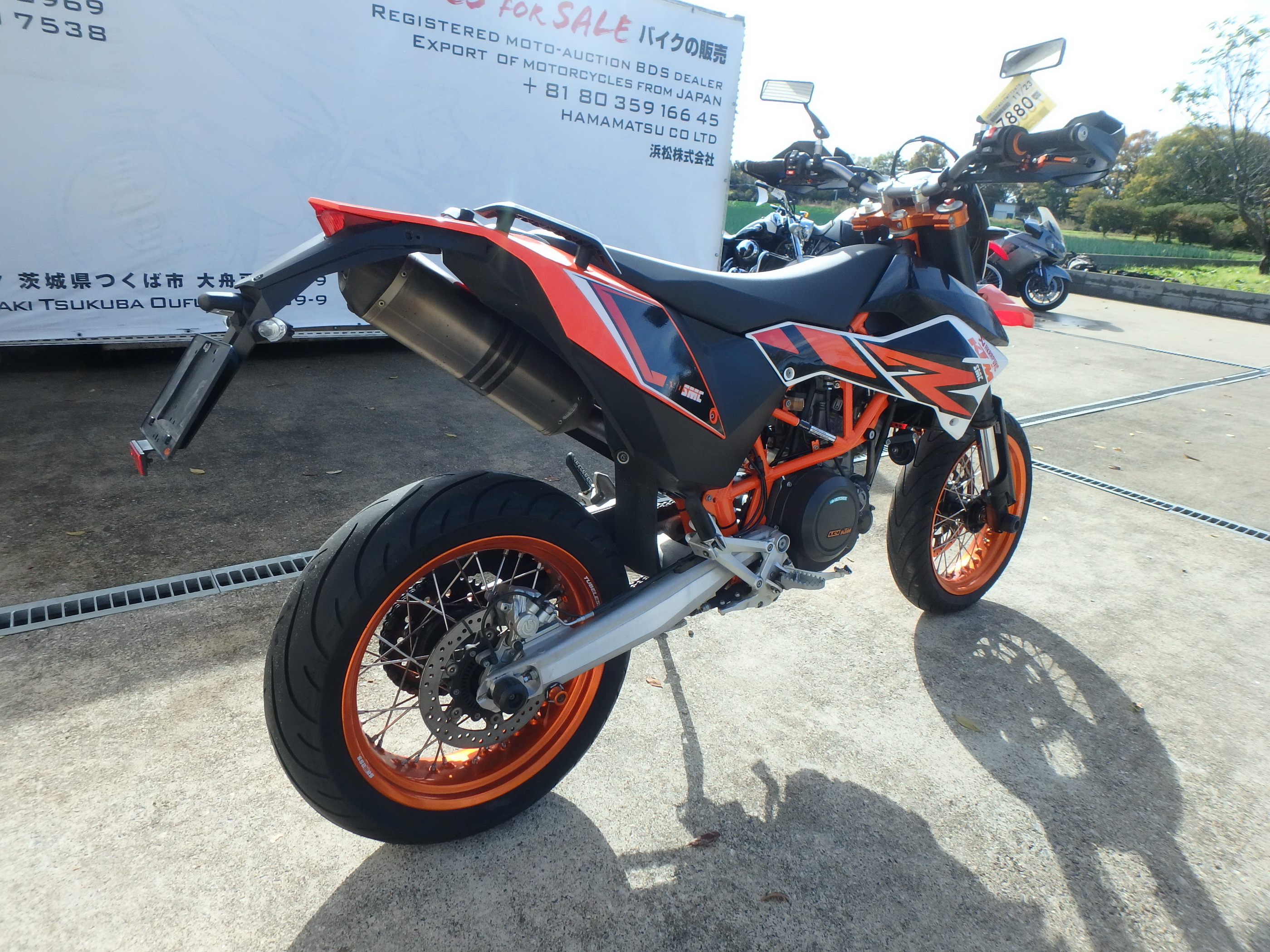 Купить мотоцикл KTM 690 SMC R 2015 фото 9