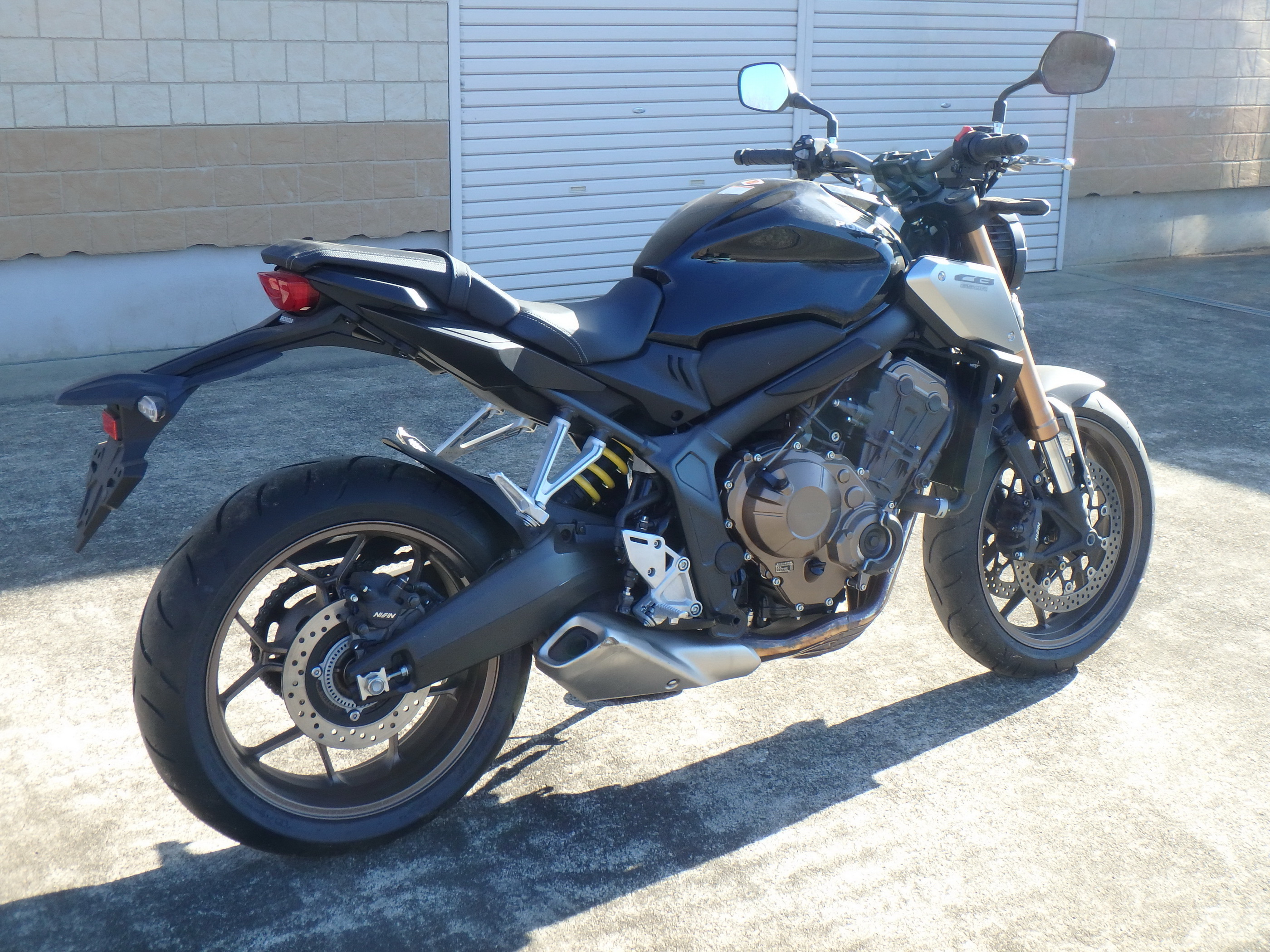 Купить мотоцикл Honda CB650R 2019 фото 9