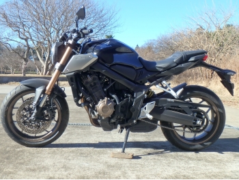 Заказать из Японии мотоцикл Honda CB650R 2019 фото 12