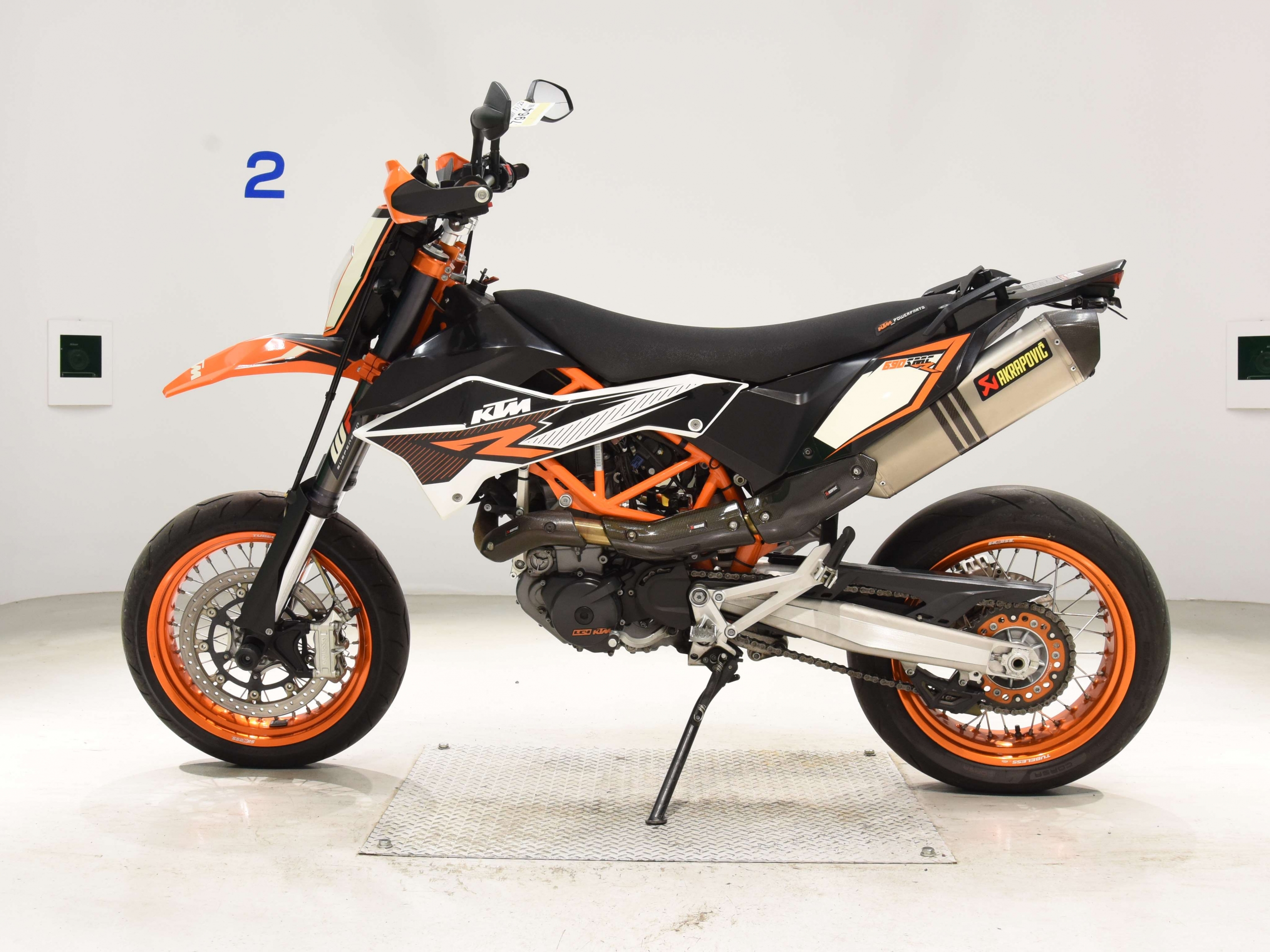 Купить мотоцикл KTM 690 SMC R 2013 фото 1