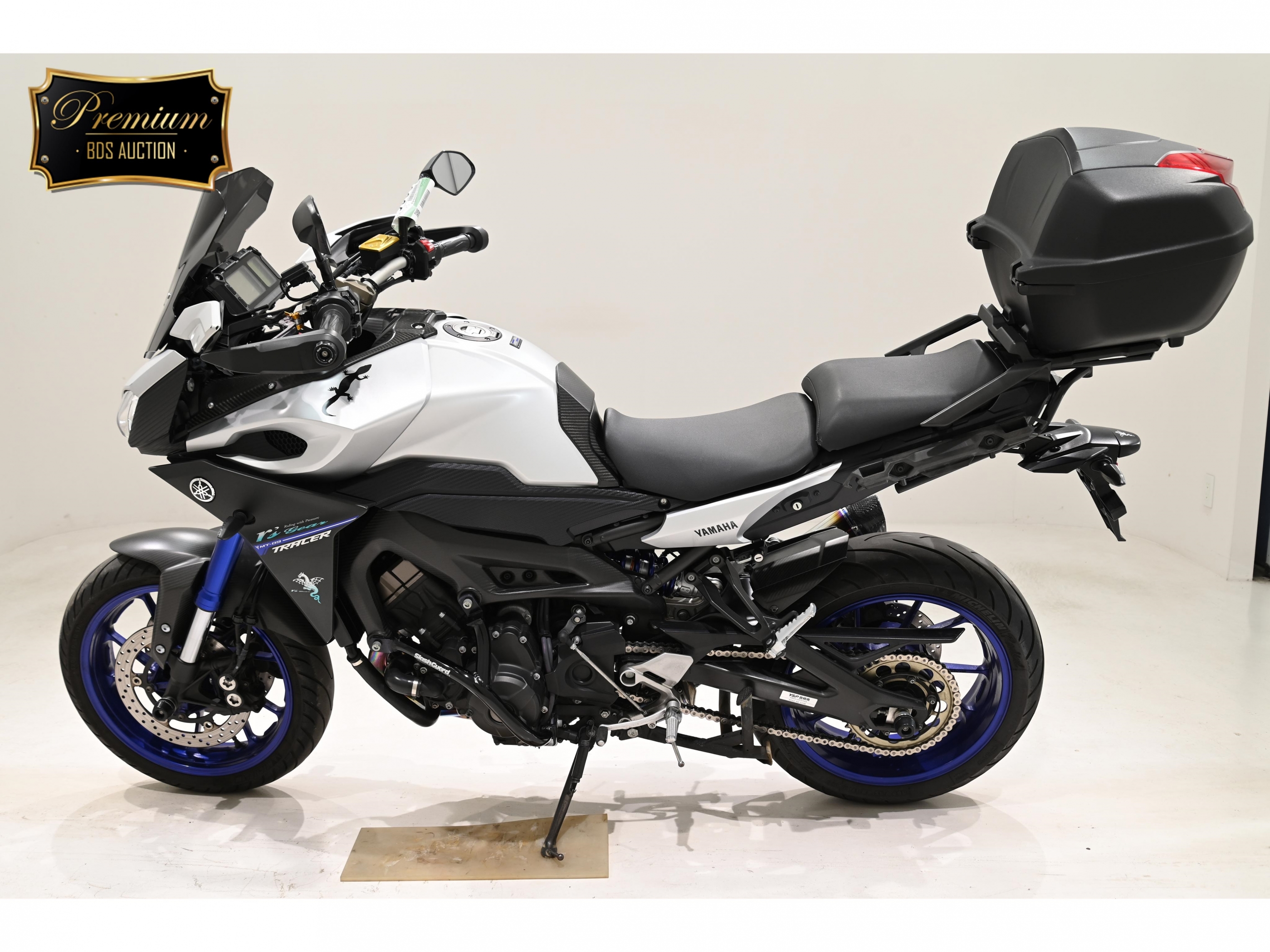 Купить мотоцикл Yamaha MT-09 Tracer FJ-09 2016 фото 1