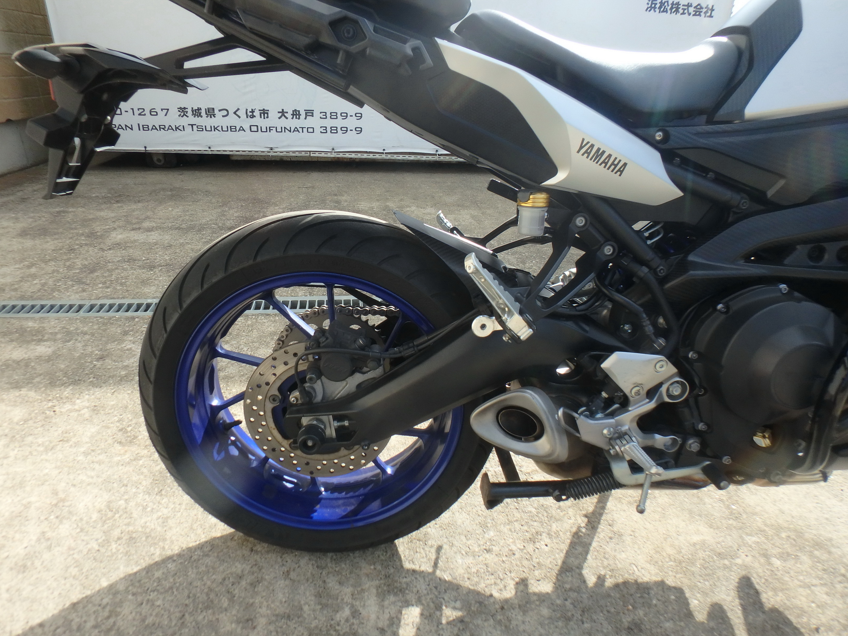 Купить мотоцикл Yamaha MT-09 Tracer FJ-09 2016 фото 17