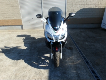     Aprilia SRV850 2013  6