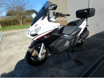     Aprilia SRV850 2013  13