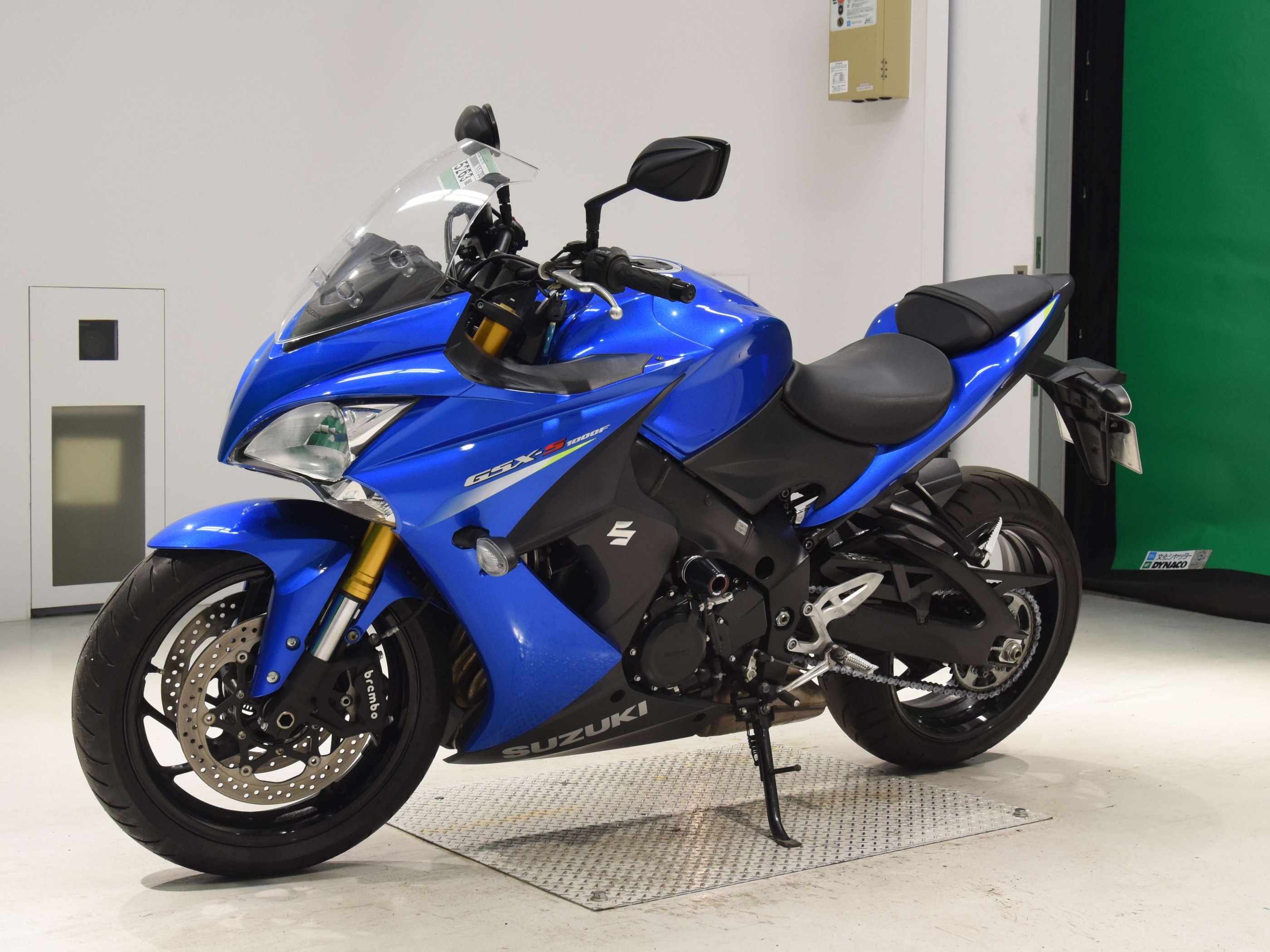 Купить мотоцикл Suzuki GSX-S1000F 2016 фото 1