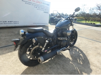     Yamaha XV950 Bolt 2014  9