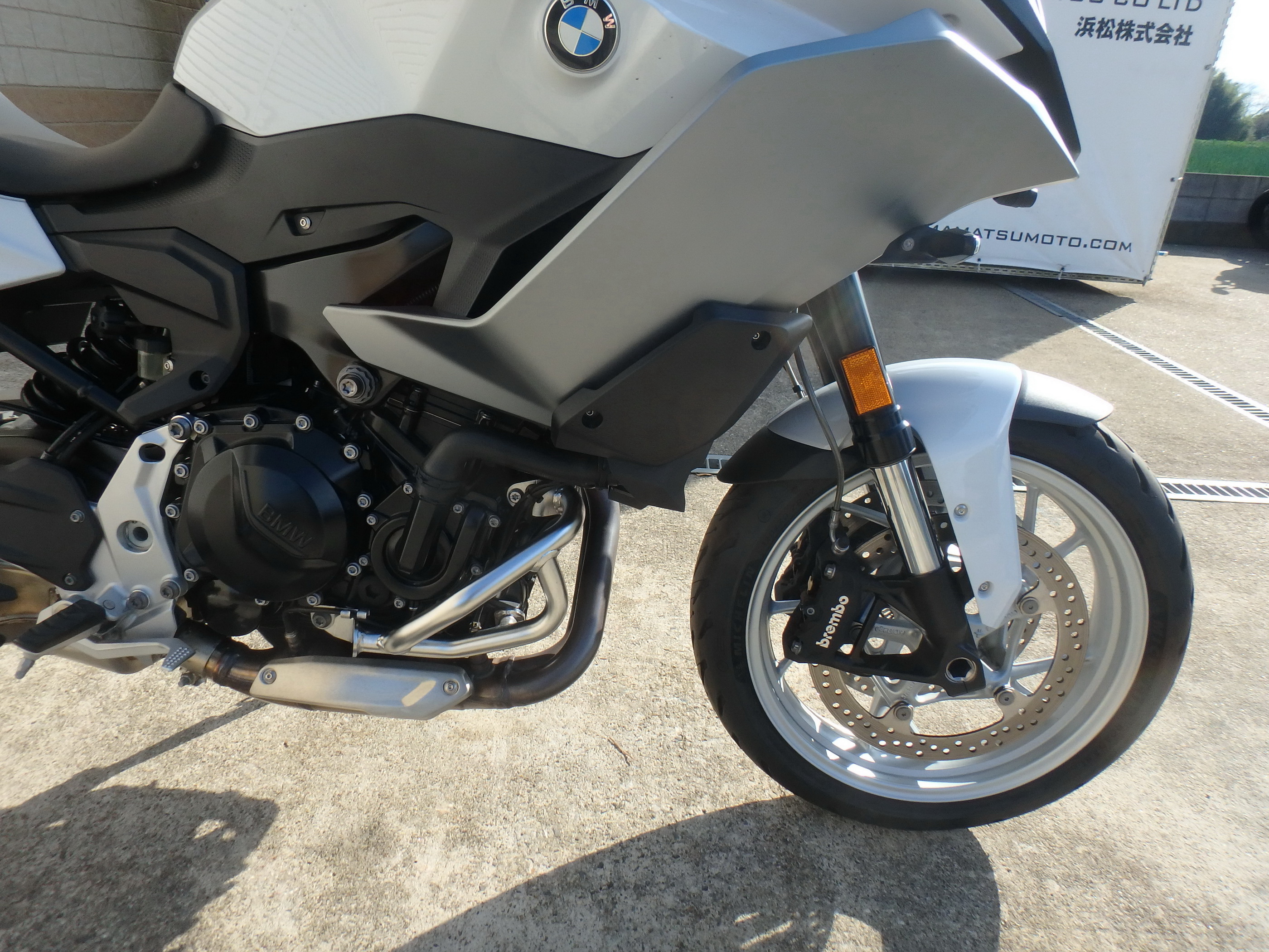 Купить мотоцикл BMW F900XR 2020 фото 19