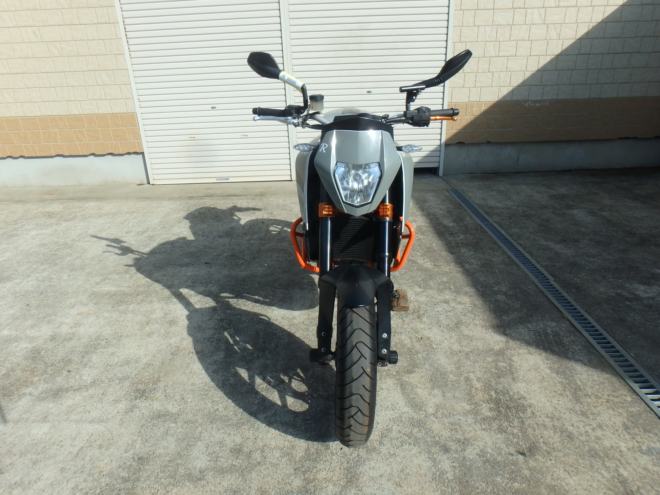 Купить мотоцикл KTM 690 Duke R 2014 фото 6