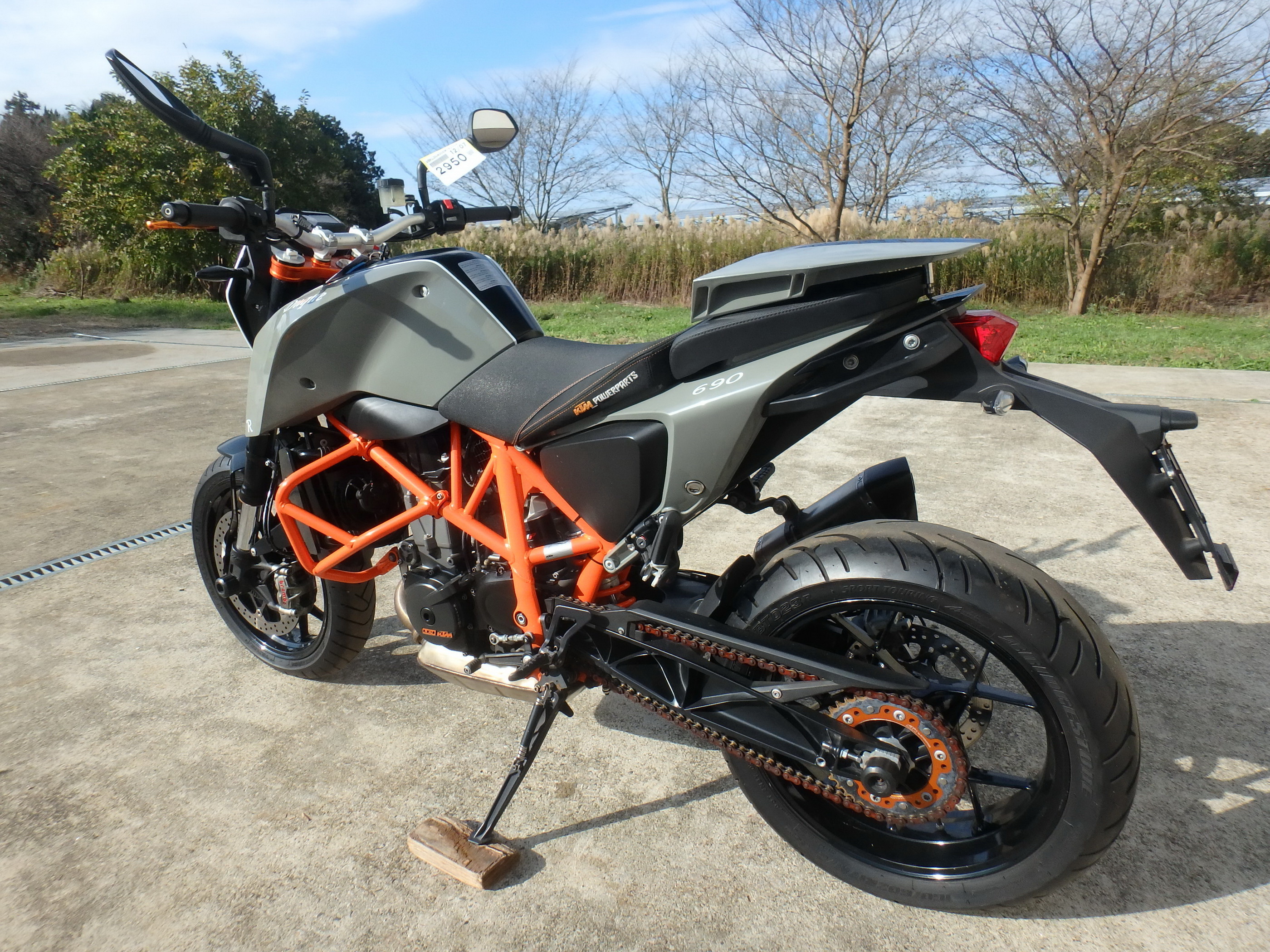 Купить мотоцикл KTM 690 Duke R 2014 фото 11