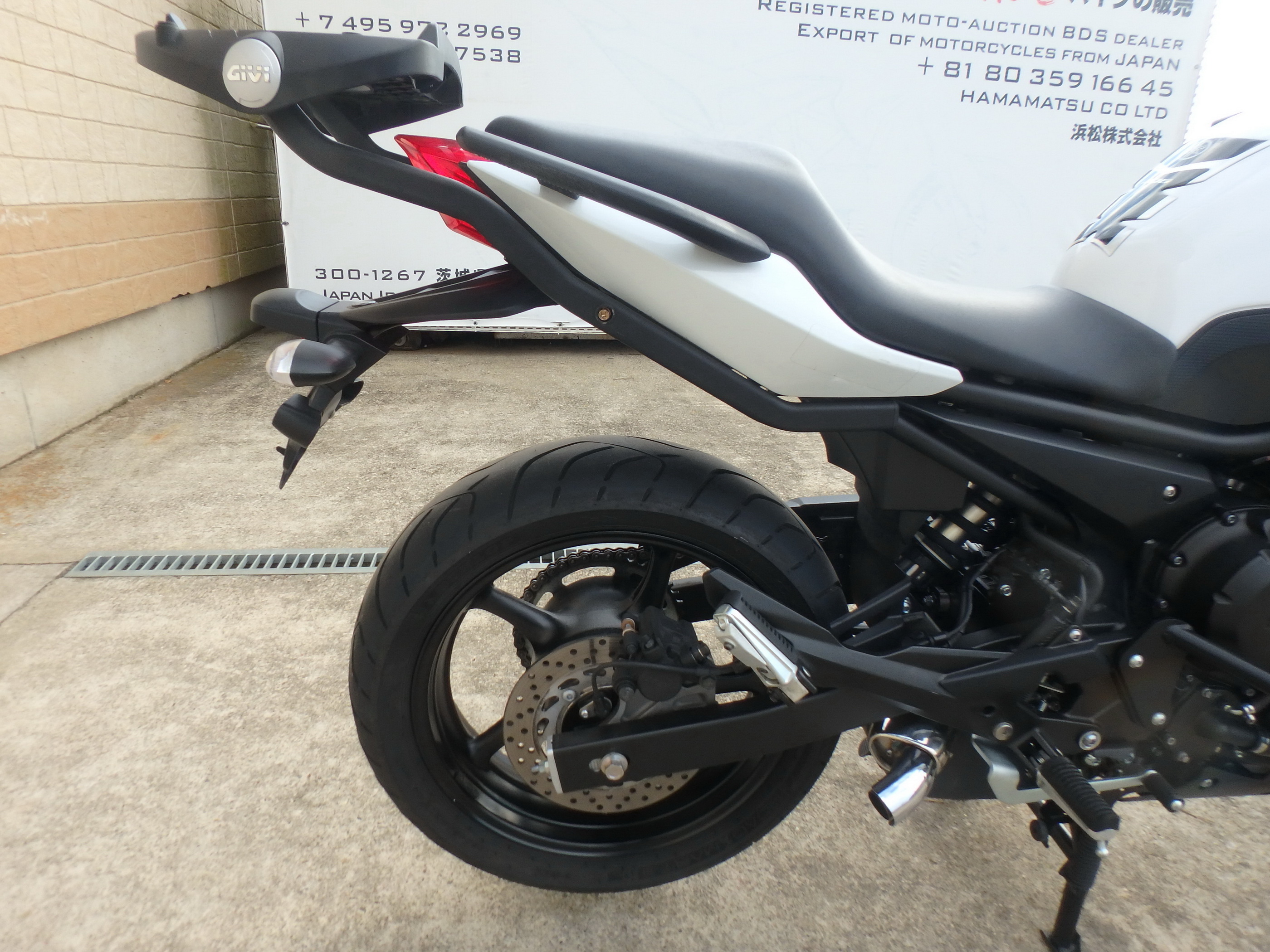 Купить мотоцикл Yamaha XJ6 DIVERSION A FZ6R ABS 2015 фото 17