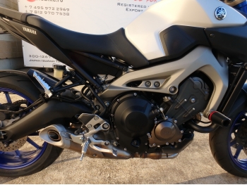     Yamaha MT-09A FJ-09A 2015  18