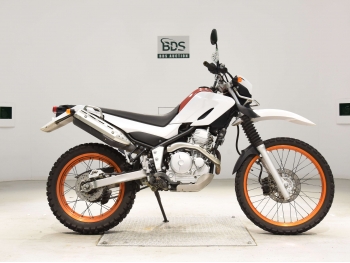     Yamaha XT250 Serow250-2 2017  2