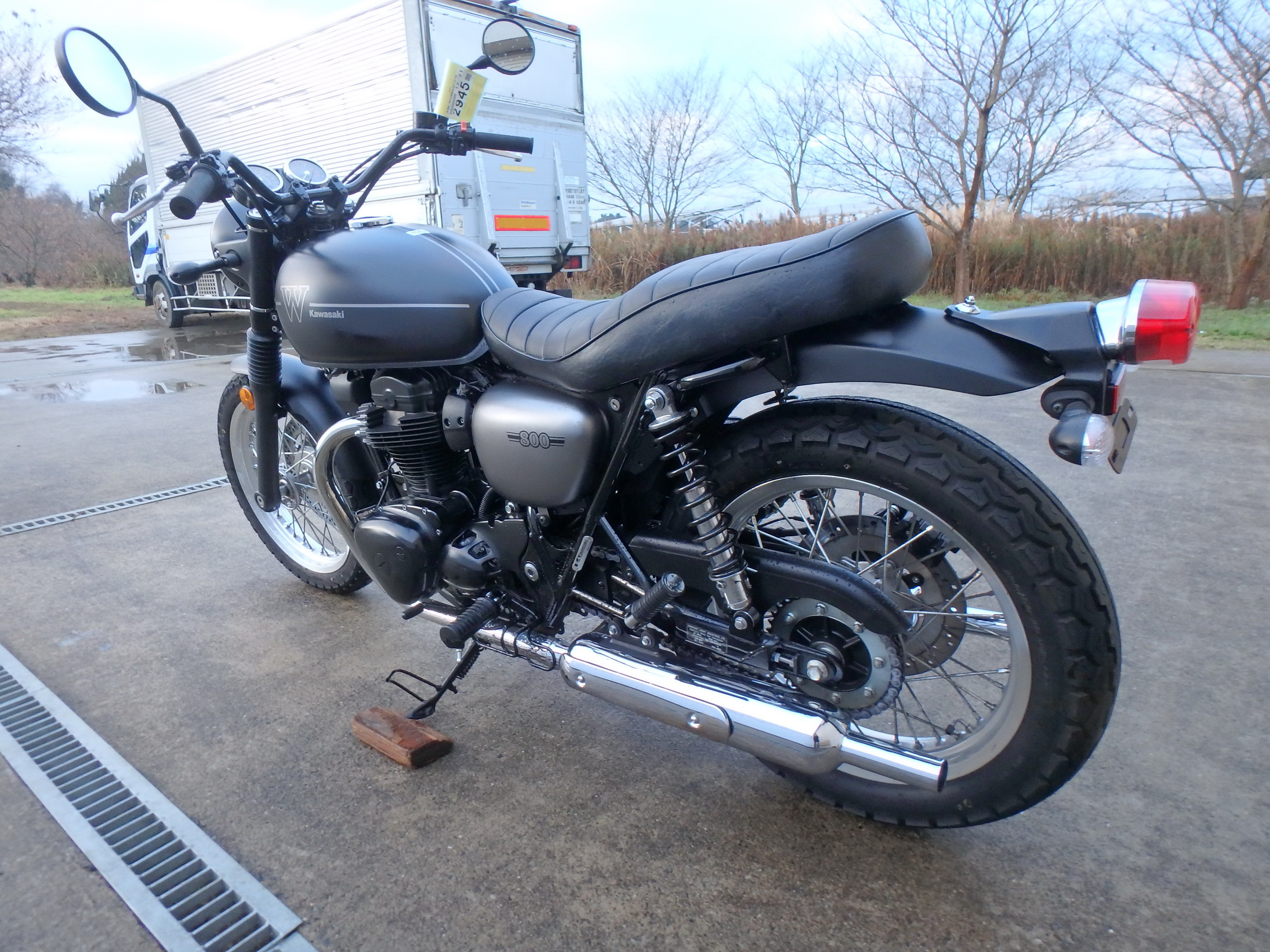 Купить мотоцикл Kawasaki W800-2 Street 2019 фото 11