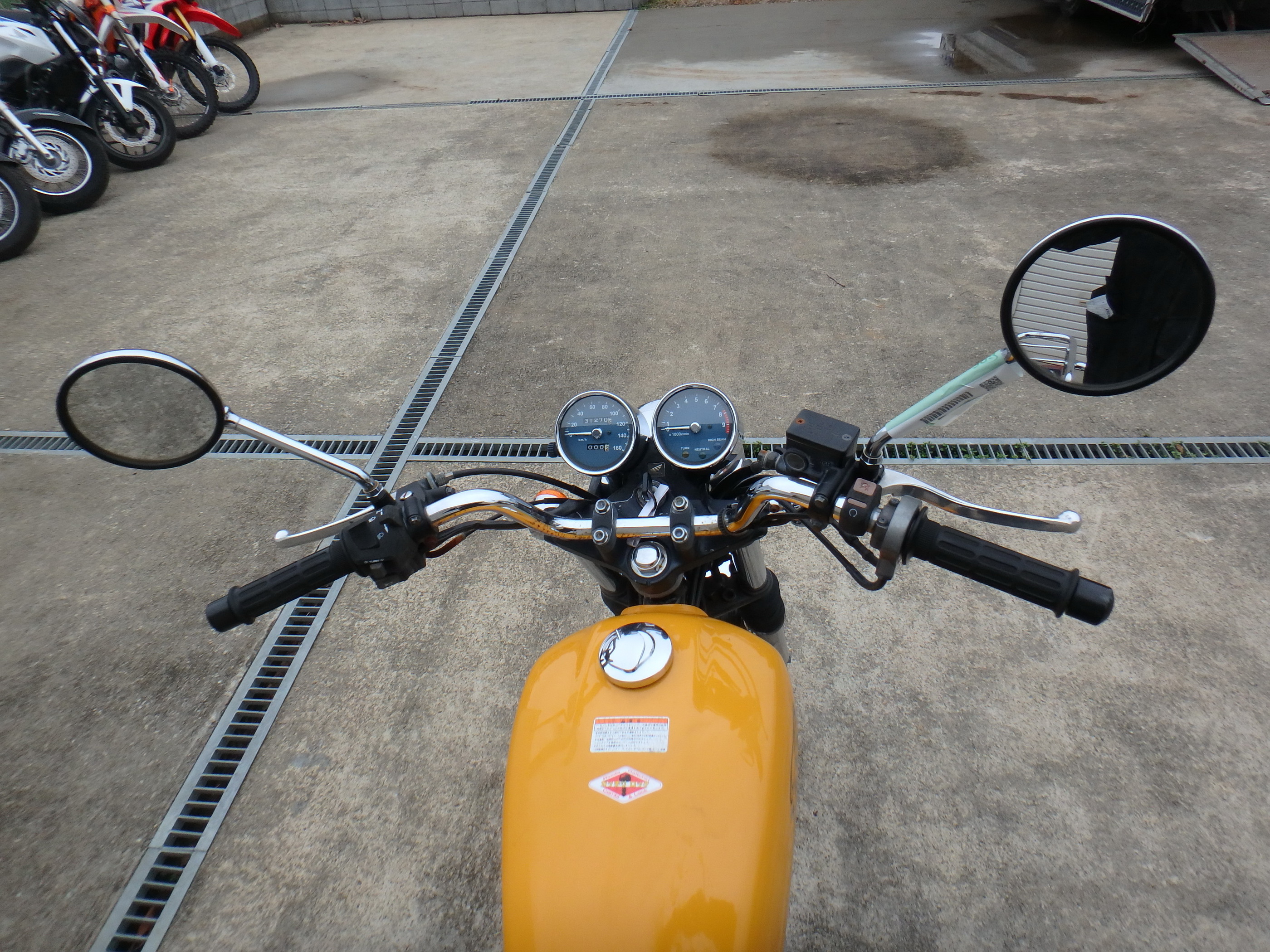 Купить мотоцикл Honda CB400SS 2001 фото 21