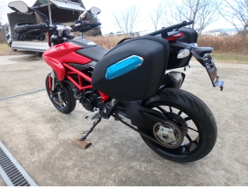     Ducati Hypermotard 820 2014  11