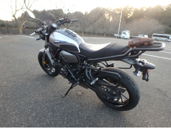     Yamaha XSR700 2016  11