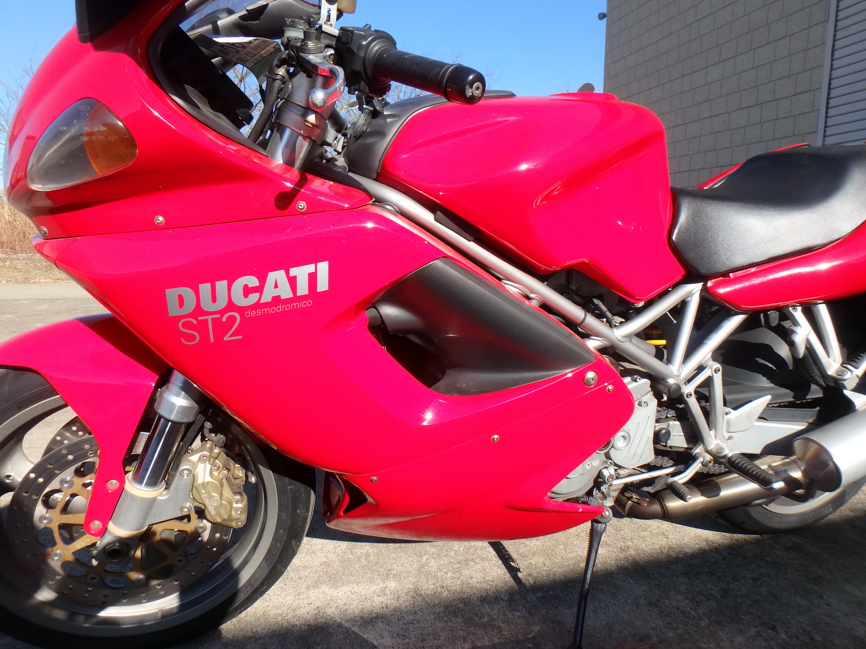 Купить мотоцикл Ducati ST2 2003 фото 15