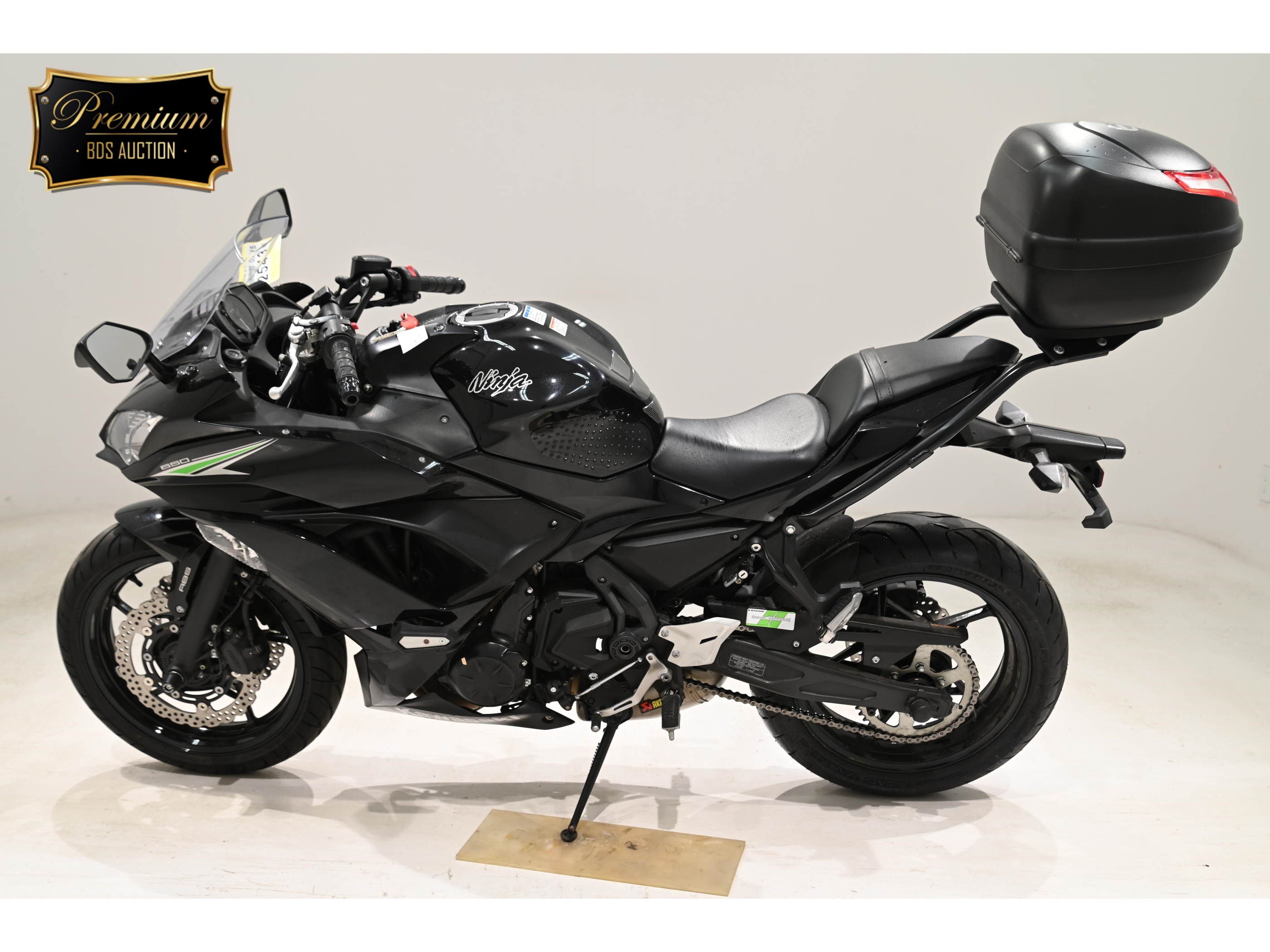 Купить мотоцикл Kawasaki Ninja650A 2017 фото 1