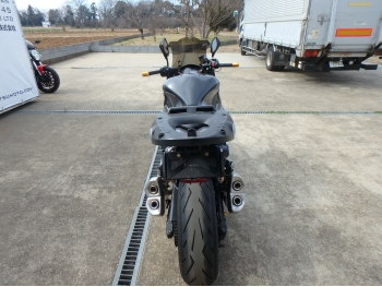     Kawasaki Ninja1000A 2014  10