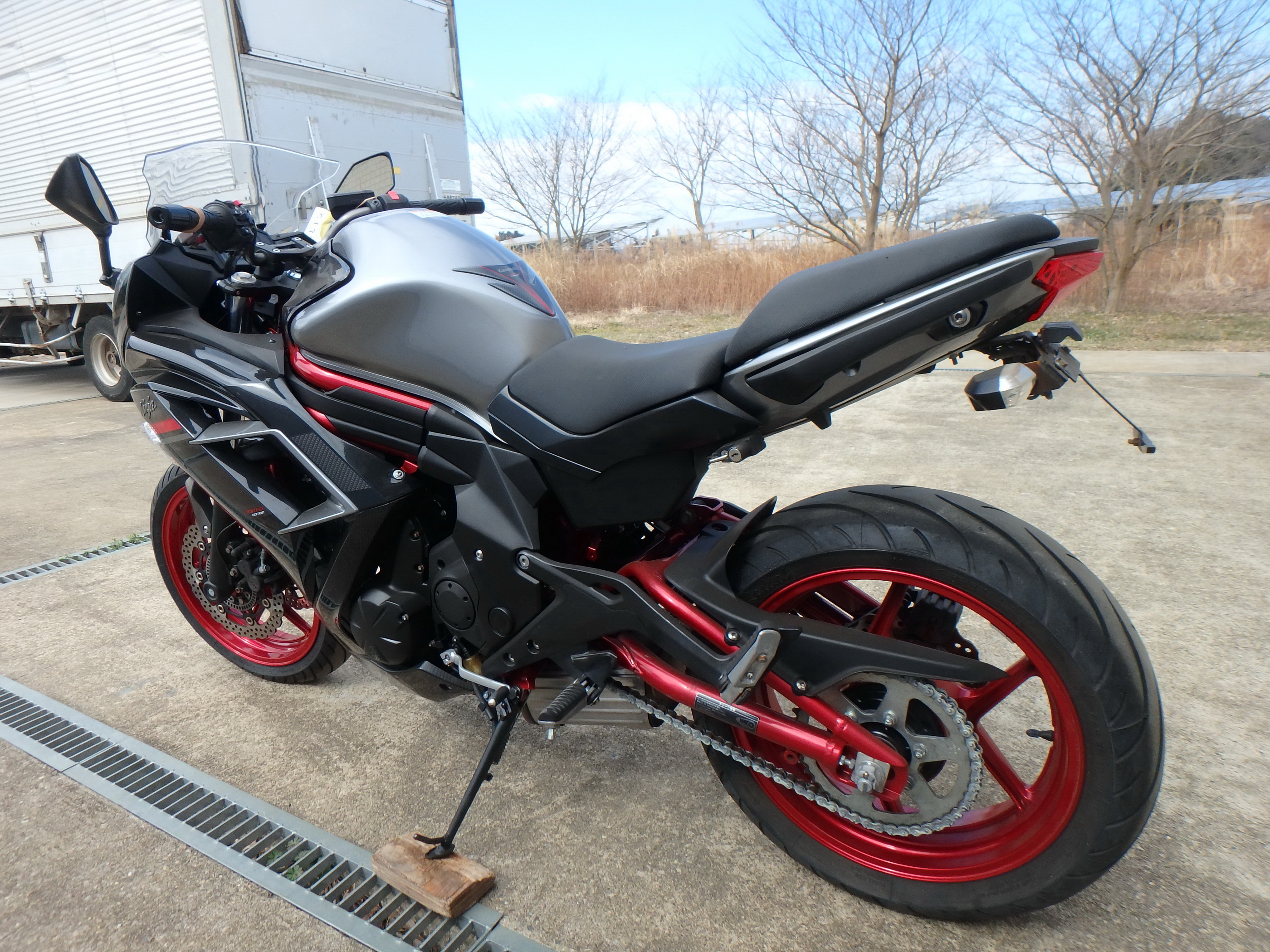 Купить мотоцикл Kawasaki Ninja400A 2017 фото 11