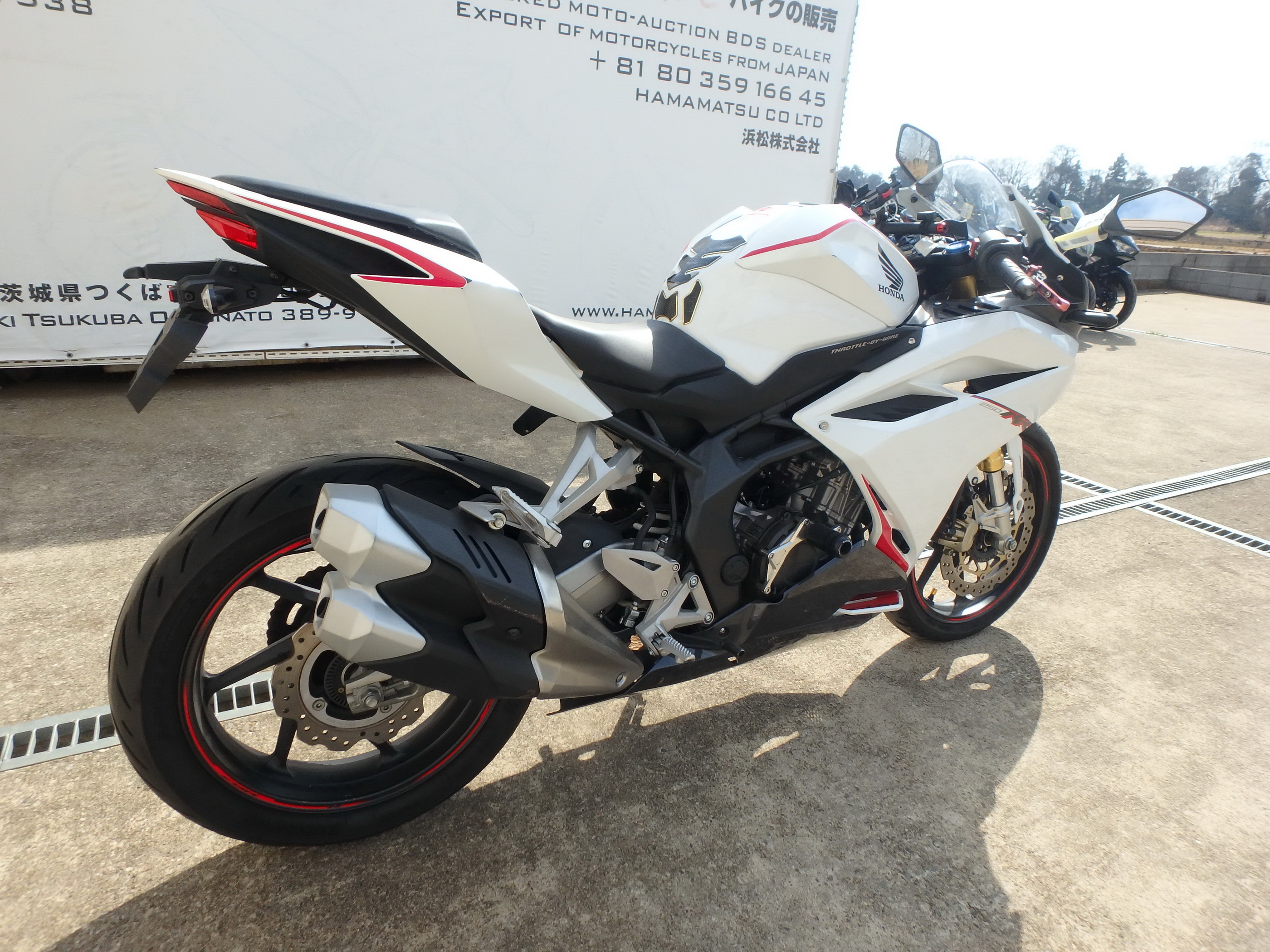 Купить мотоцикл Honda CBR250RR 2020 фото 9