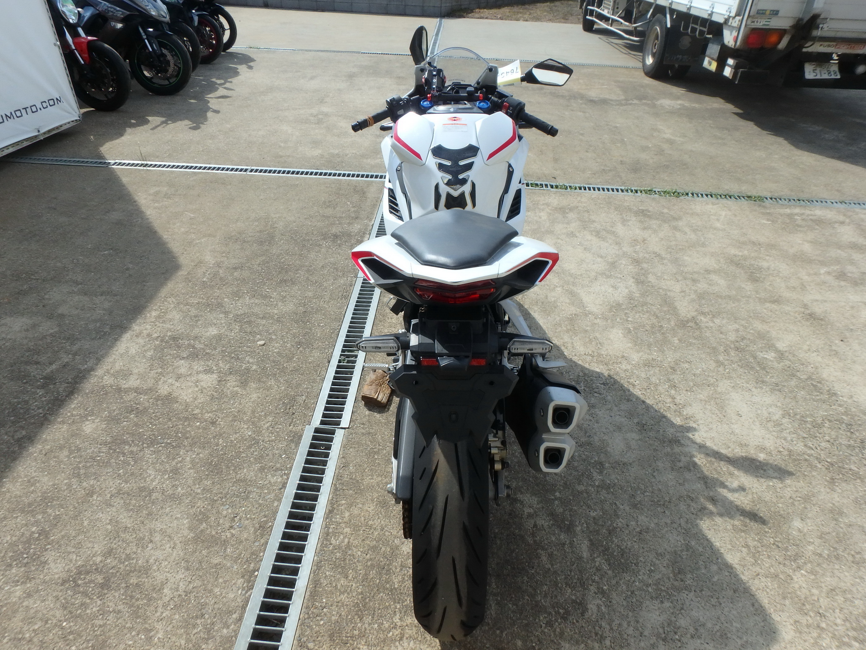 Купить мотоцикл Honda CBR250RR 2020 фото 10