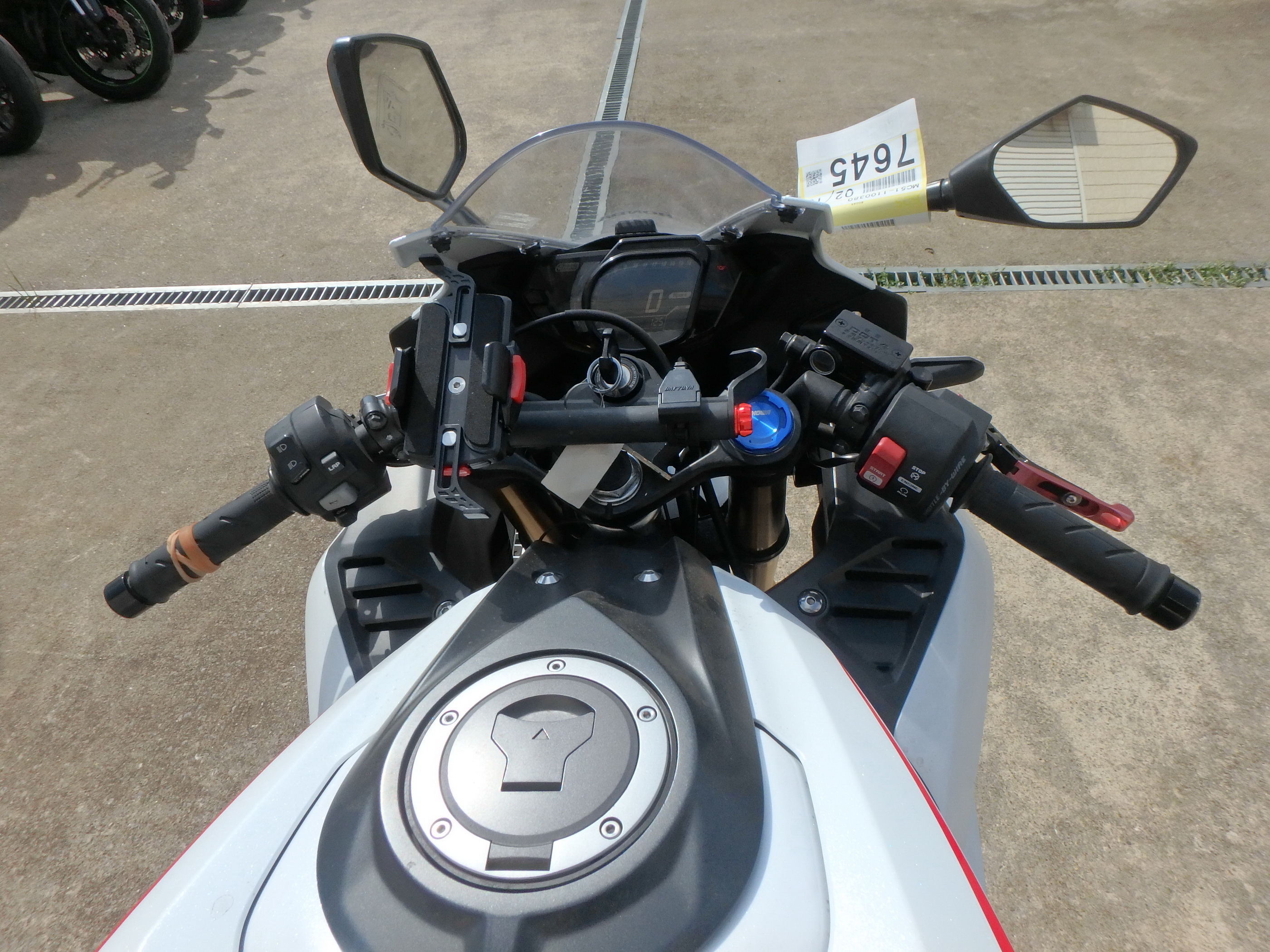 Купить мотоцикл Honda CBR250RR 2020 фото 21